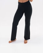 Women's 31.5" Bootcut Yoga Pant Black Small BLACK