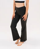 Women's 31.5" Bootcut Yoga Pant Charcoal Heather Small CHARCOAL HEATHER