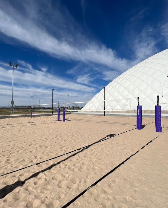 One-Court Beach Volleyball System with Concrete Anchor 